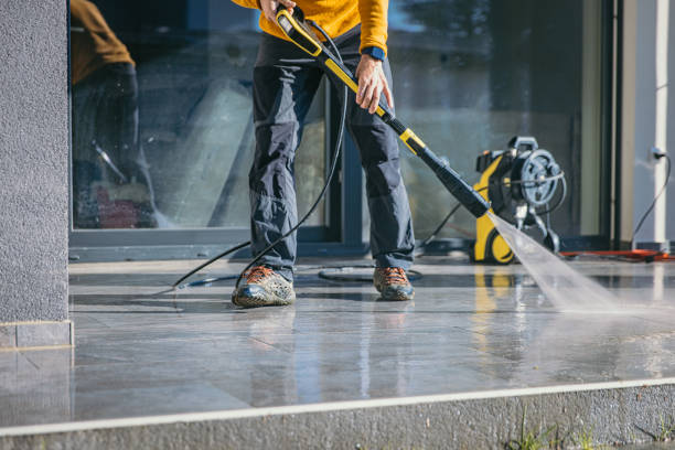 Best Pressure Washing Patio  in Delaware, OH