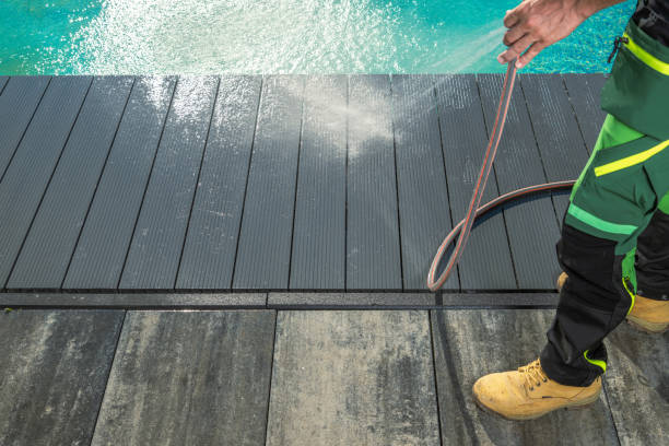Why Choose Our Certified Pressure Washing Experts for Your Project Needs in Delaware, OH?